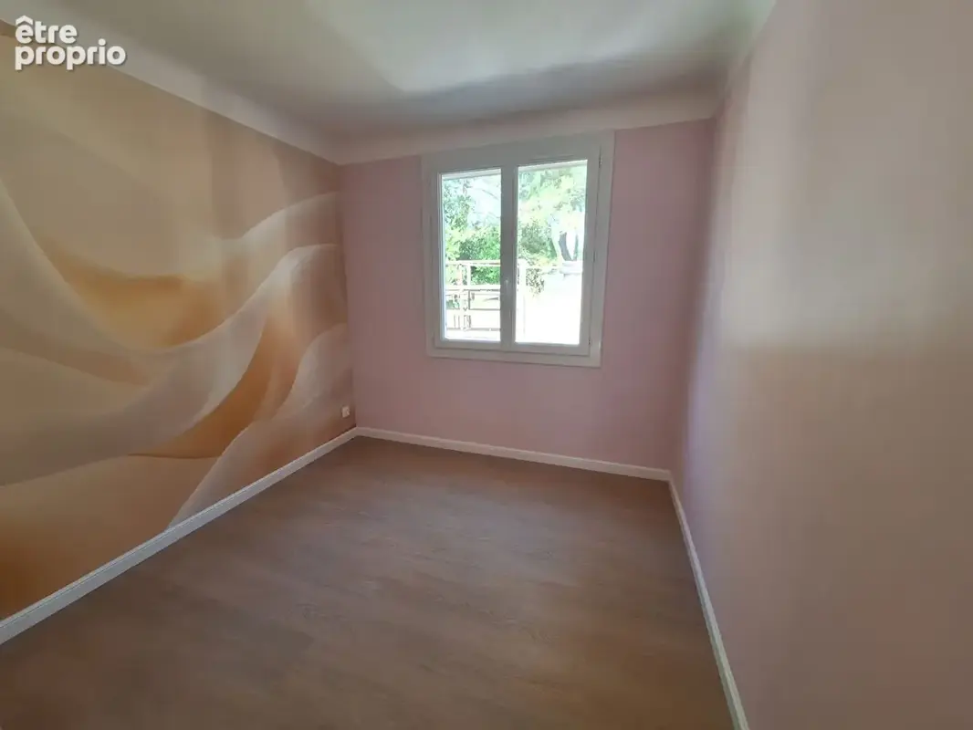 Maison  de plain pied à vendre à Éguilles - photo 9