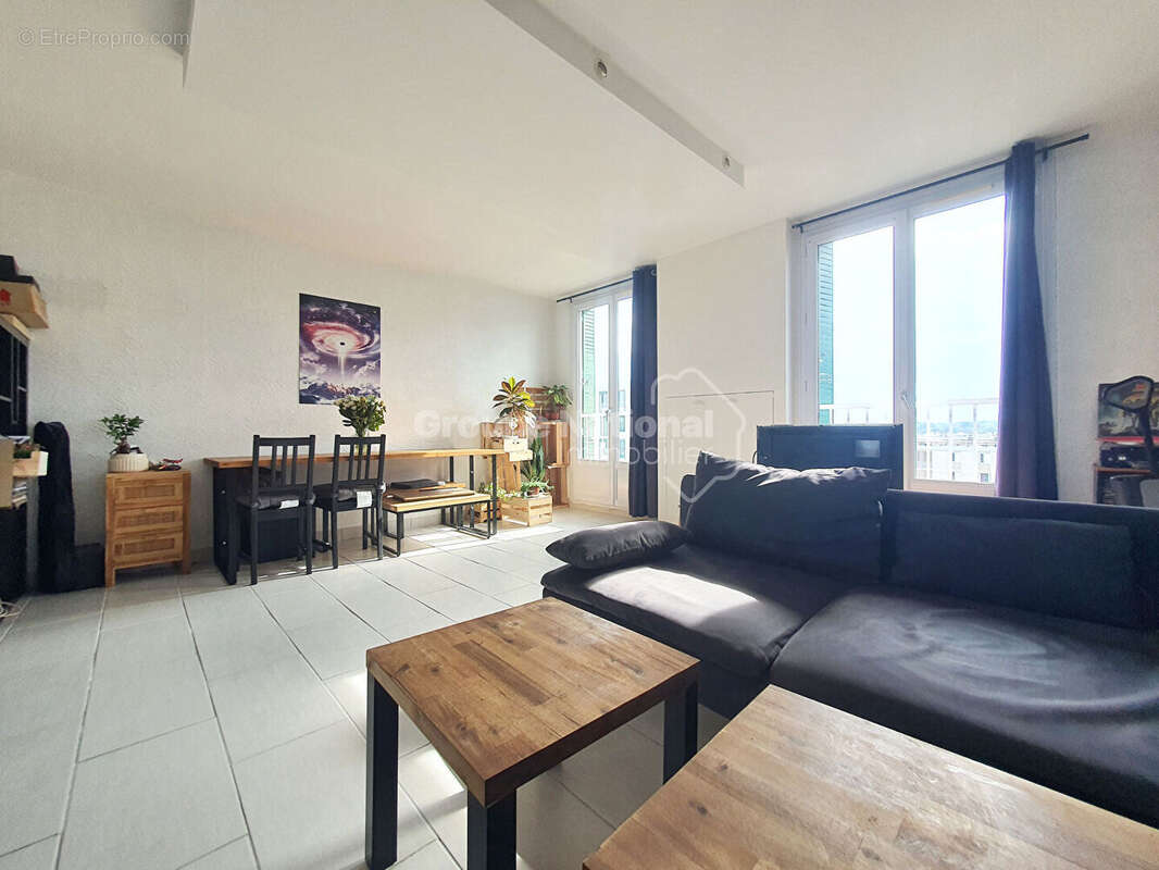 Appartement à MIRAMAS