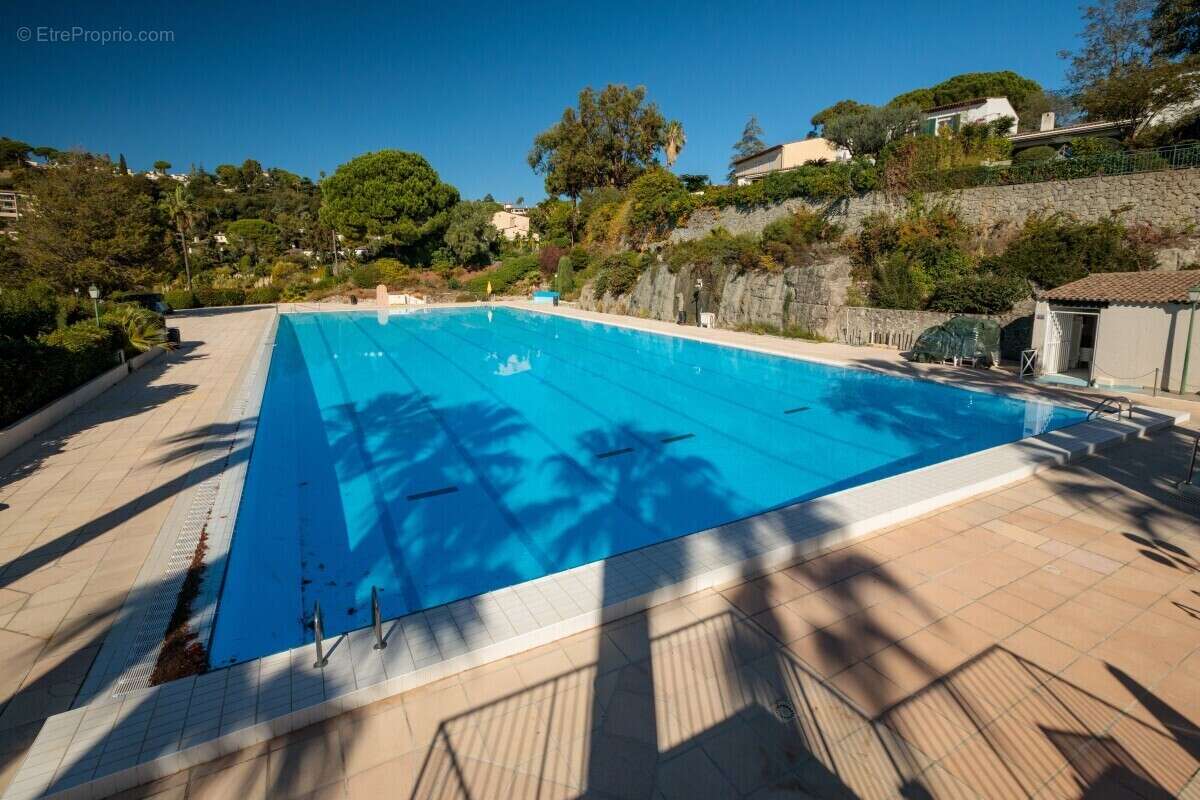 Maison à VILLENEUVE-LOUBET
