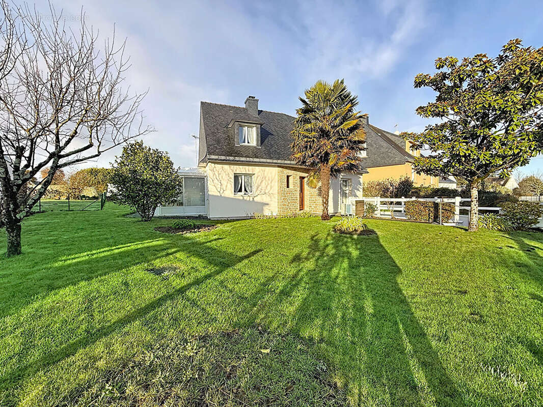 Maison Centre Muzillac 4 pièce(s) 119 m2 - photo 2