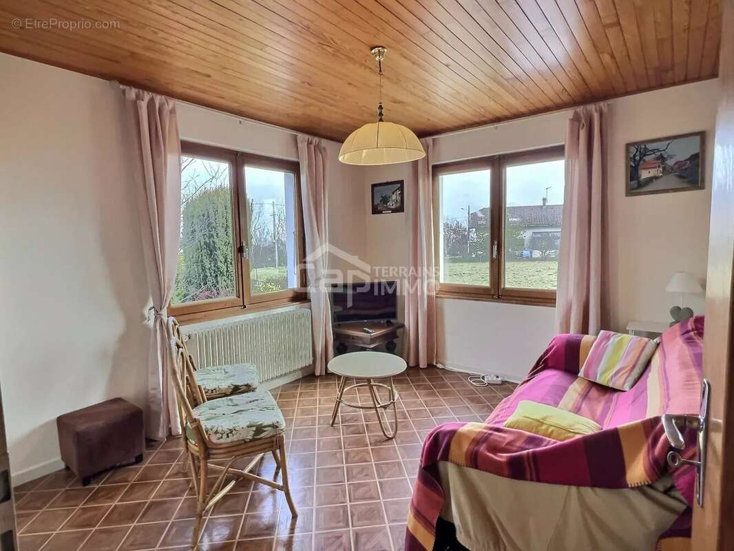 Maison à ARMOY