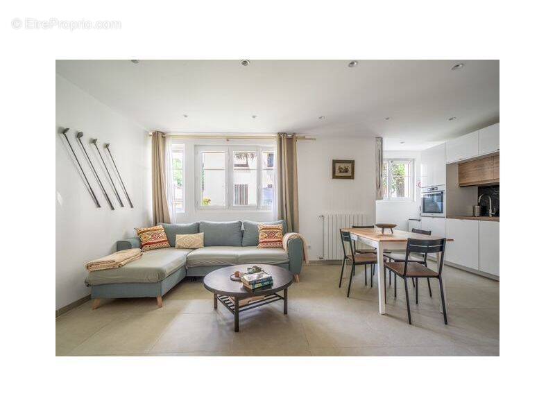 Appartement à ROSNY-SOUS-BOIS