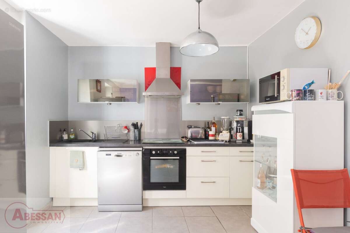 Maison à LA CALMETTE