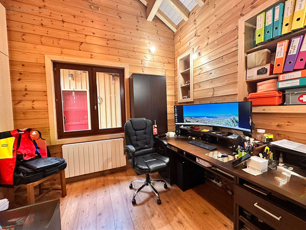 Maison à PERRIGNIER