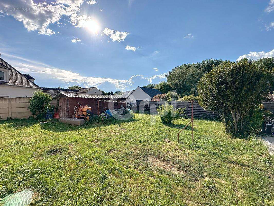 Maison à CHOISY-AU-BAC