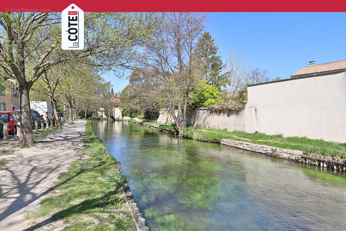 Maison à L&#039;ISLE-SUR-LA-SORGUE