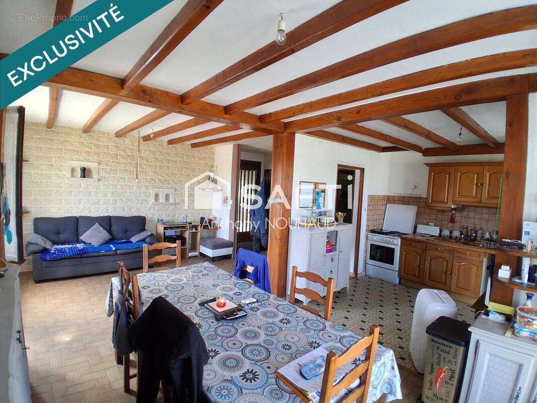Maison 130 m² à Saint-Martial-Sur-Ne  - photo 3