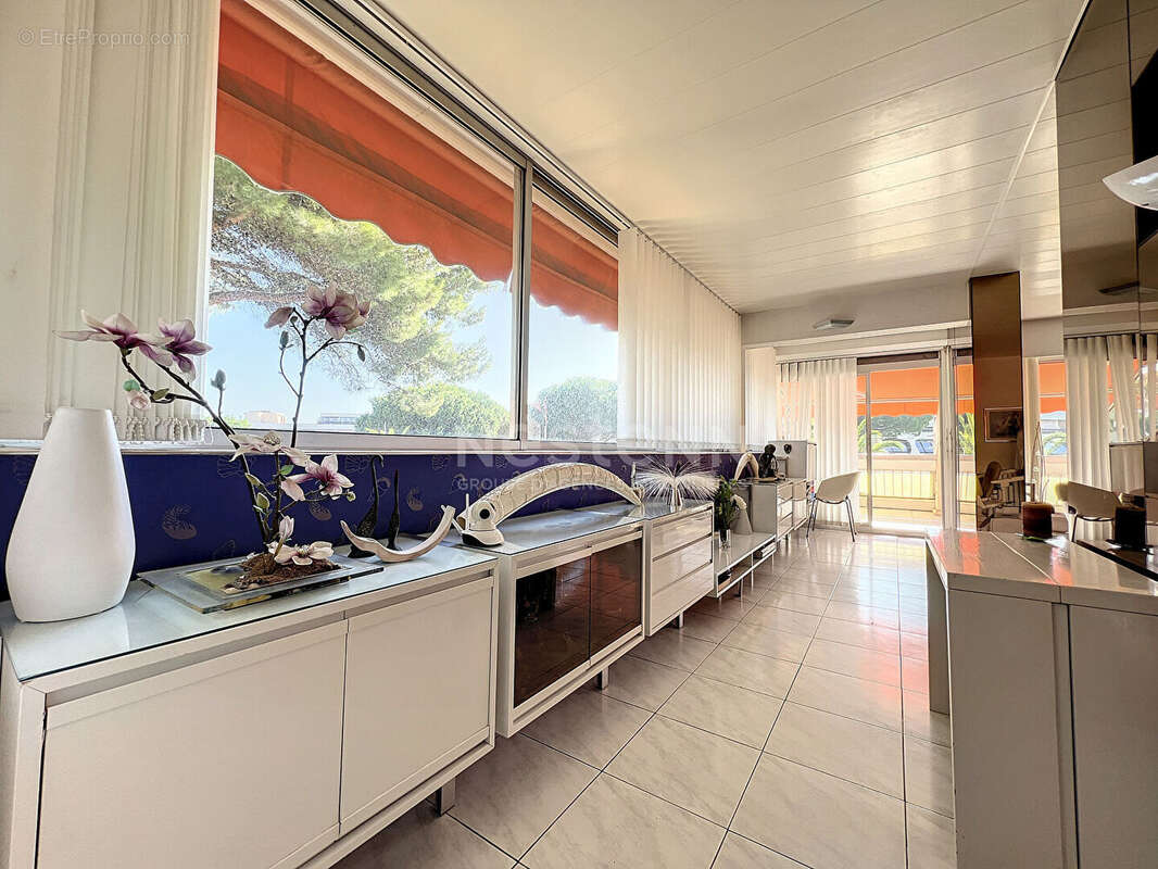 Port camargue - appartement p2 avec terrasse - vue mer - photo 2