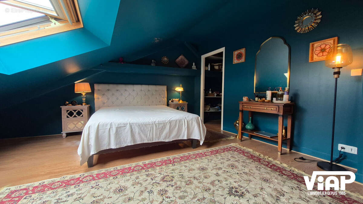 Appartement duplex en excellent état. - photo 7