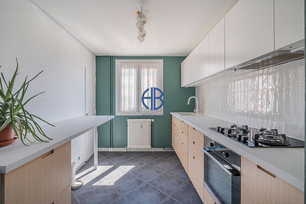 Appartement à RENAGE