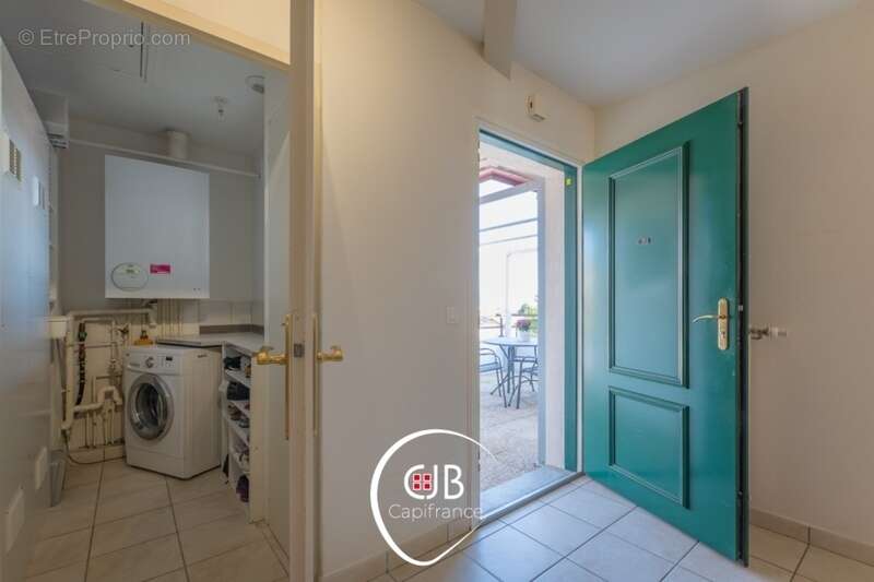 La Roche Sur Foron (74800): Appartement 3 pièces, 1 balcon, 2 terrasses et garage - photo 14