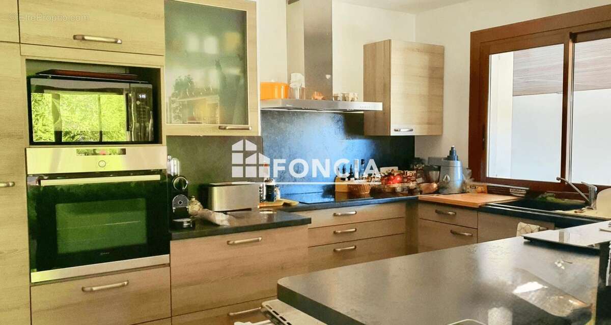 Appartement à PEONE