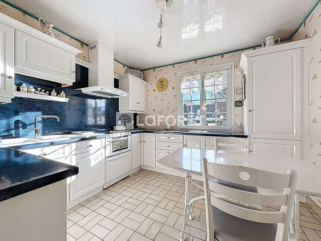 Maison à BIEVILLE-BEUVILLE