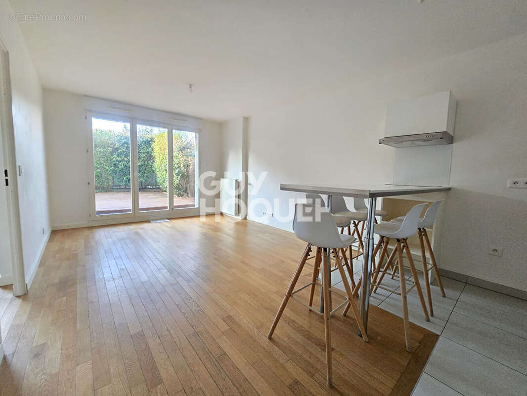 Appartement à CACHAN