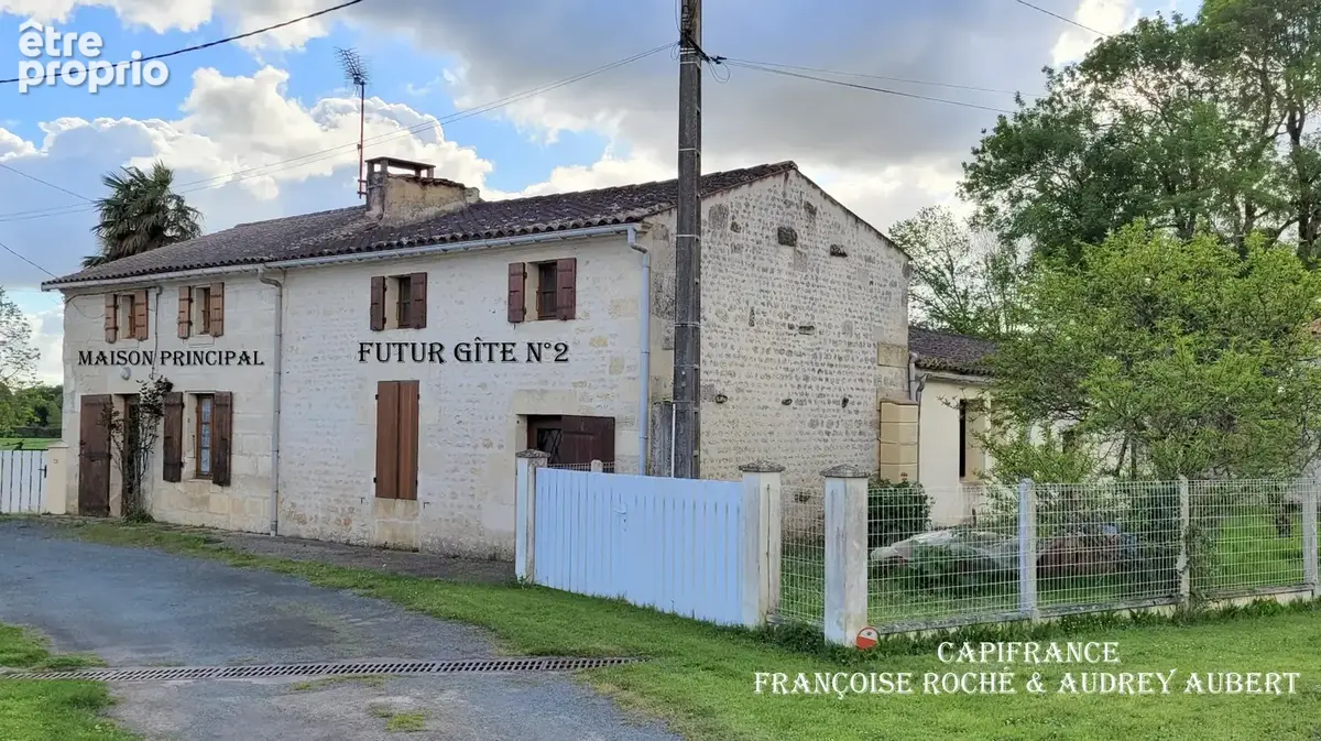 Ensemble immobilier : maison + gîte + annexe + garage, atelier et jardin clos à  NIEUL LES SAINTES (17) - photo 4
