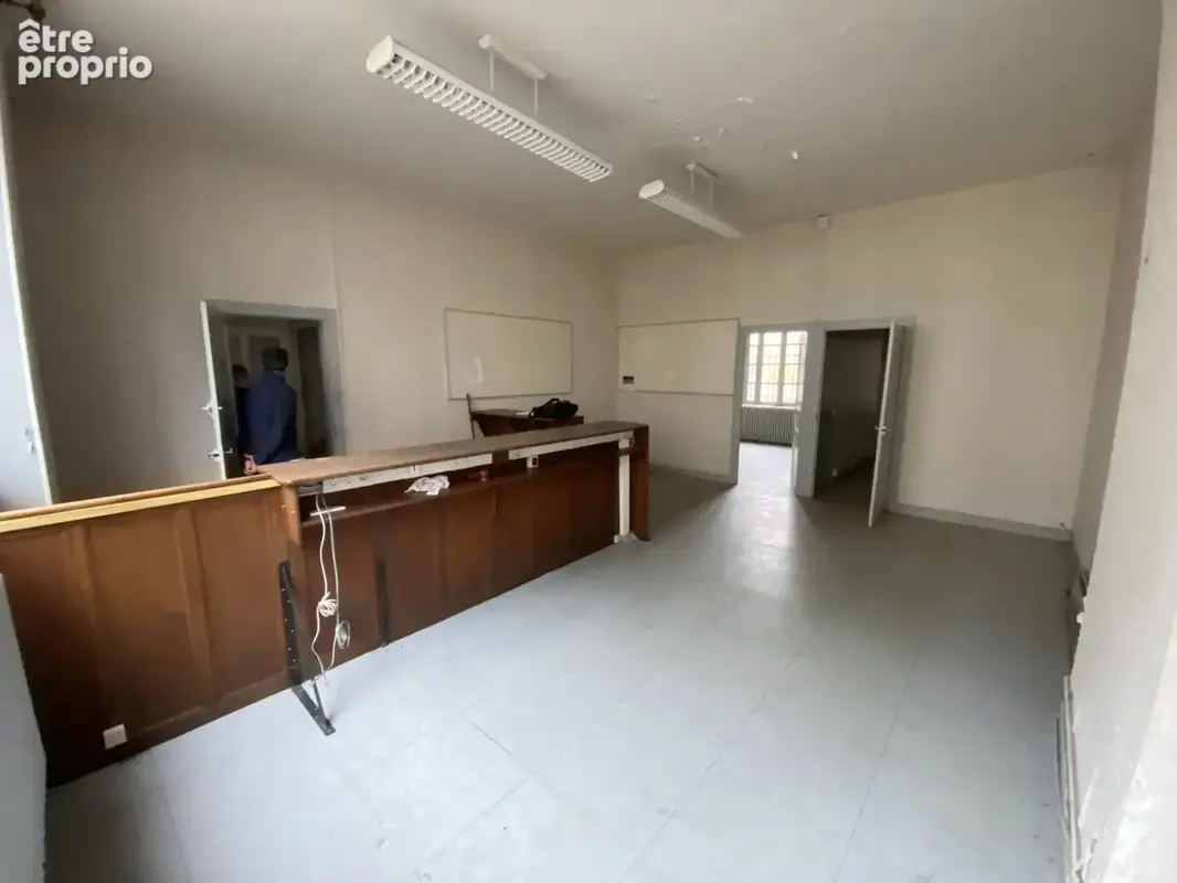 Appartement 171 m² à Le Chatelet  - photo 3