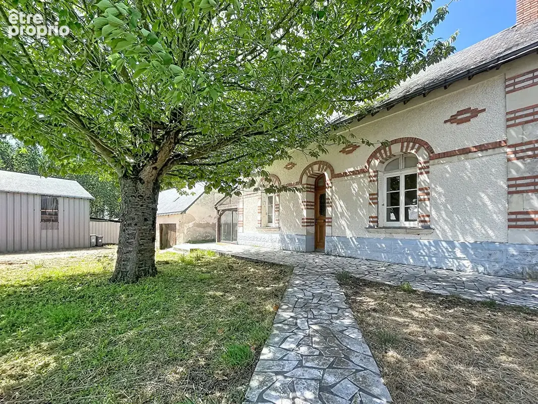 Maison à FONTAINE-GUERIN
