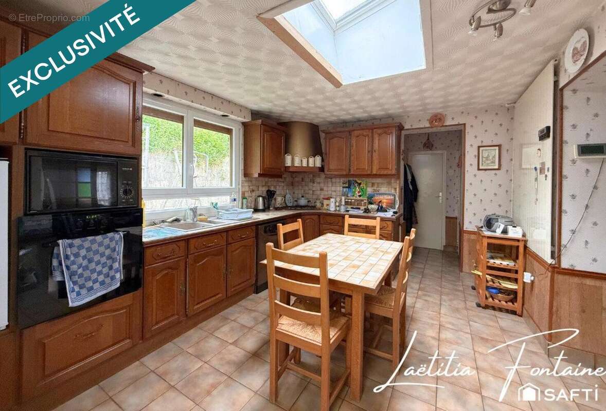 Maison 141 m² à Beuzevillette  - photo 2