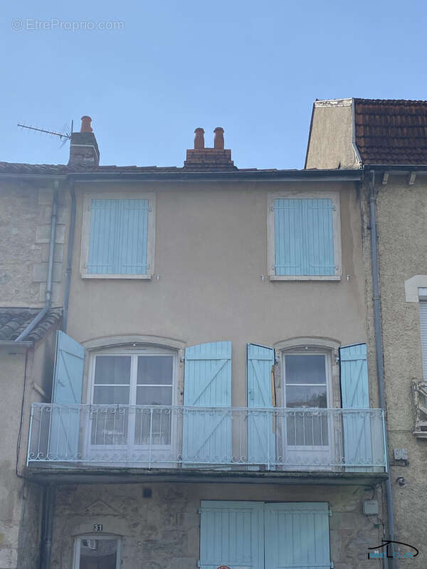 Maison 80 m² à Villefranche-De-Rouergue  - photo 8
