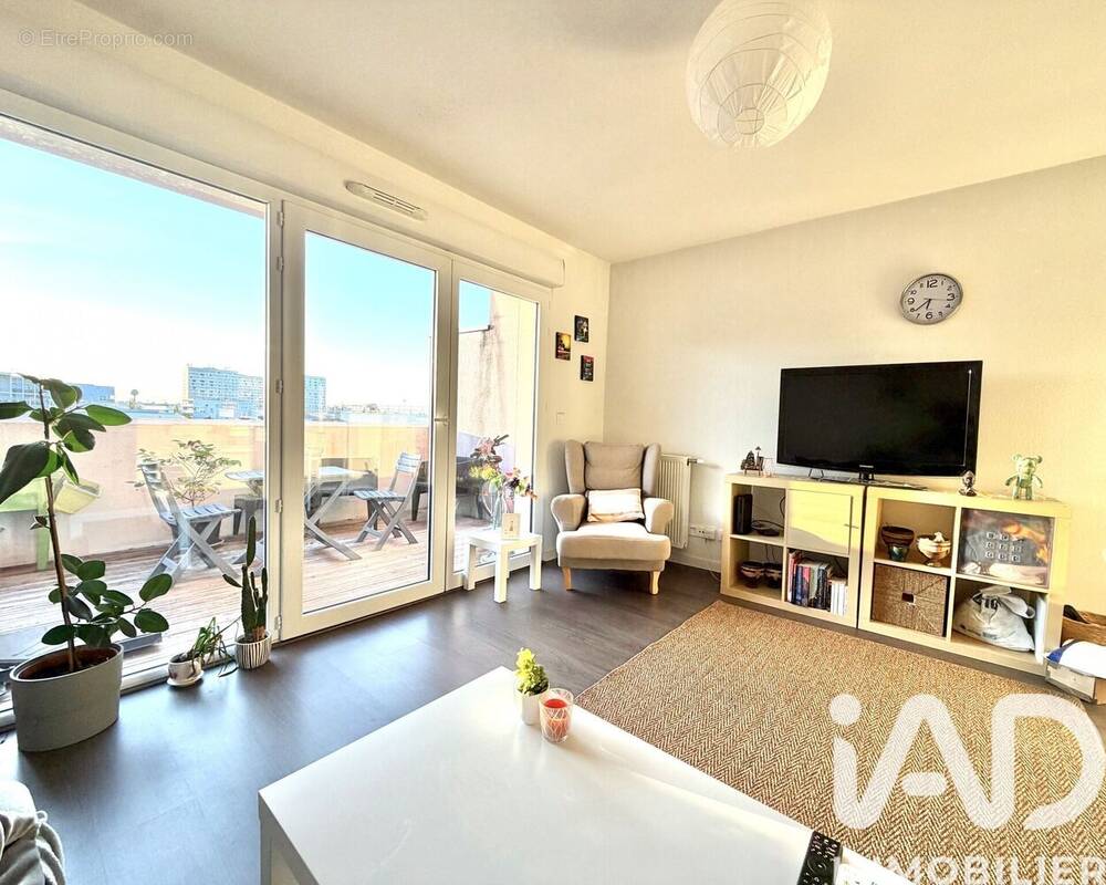 Photo 1 - Appartement à LORMONT