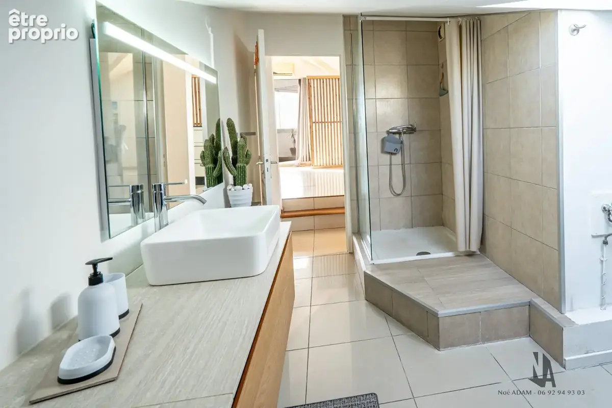 Appartement T4 de 100m2 -vue mer panoramique-la Bretagne Saint-Denis - photo 2