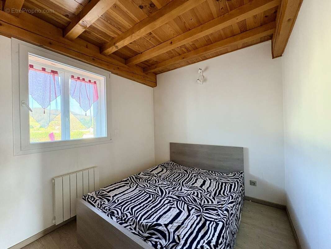 Appartement à MOIDIEU-DETOURBE