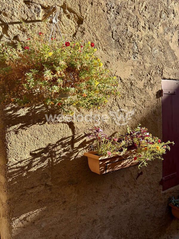 Appartement à JOUQUES