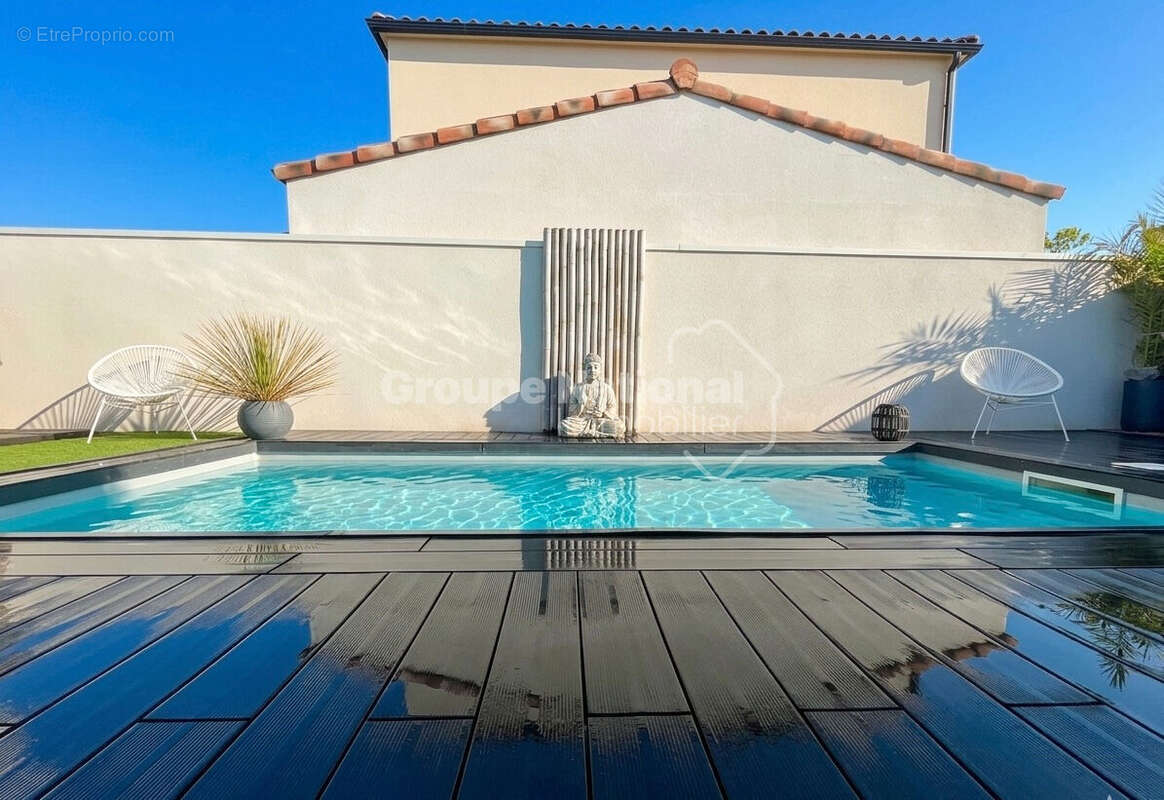 Maison Lunel 5 pièce(s) 137 m2 - photo 6
