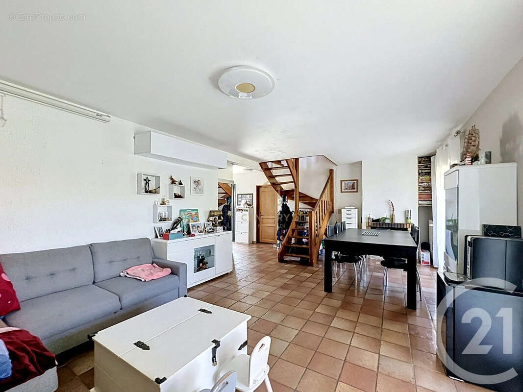 Maison à GIVORS