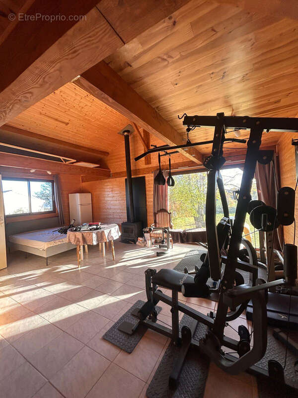 Maison à COLOMBIER-LE-CARDINAL