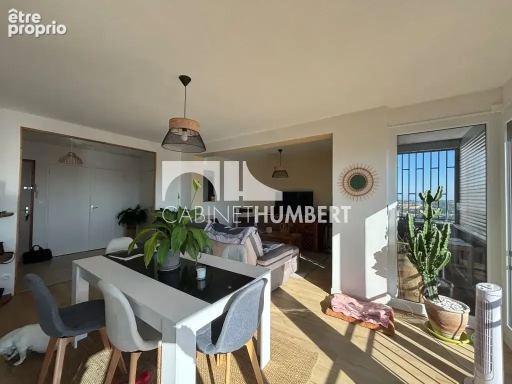 Appartement 4 pièces 85 m² à vendre à Villars (42390) - photo 5