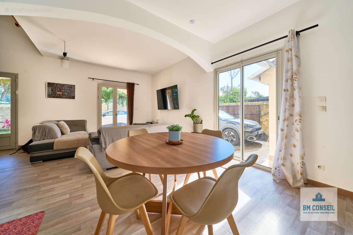 Maison à SAINT-JOSEPH