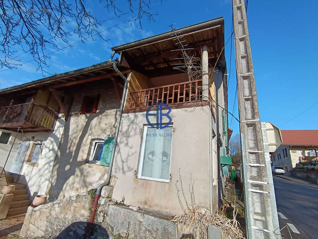 Maison à BELMONT-LUTHEZIEU