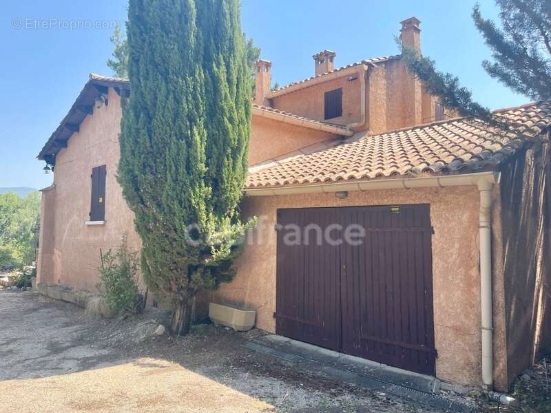 Maison à GARGAS