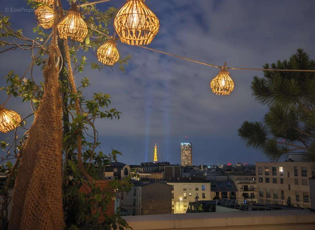 Appartement à LEVALLOIS-PERRET