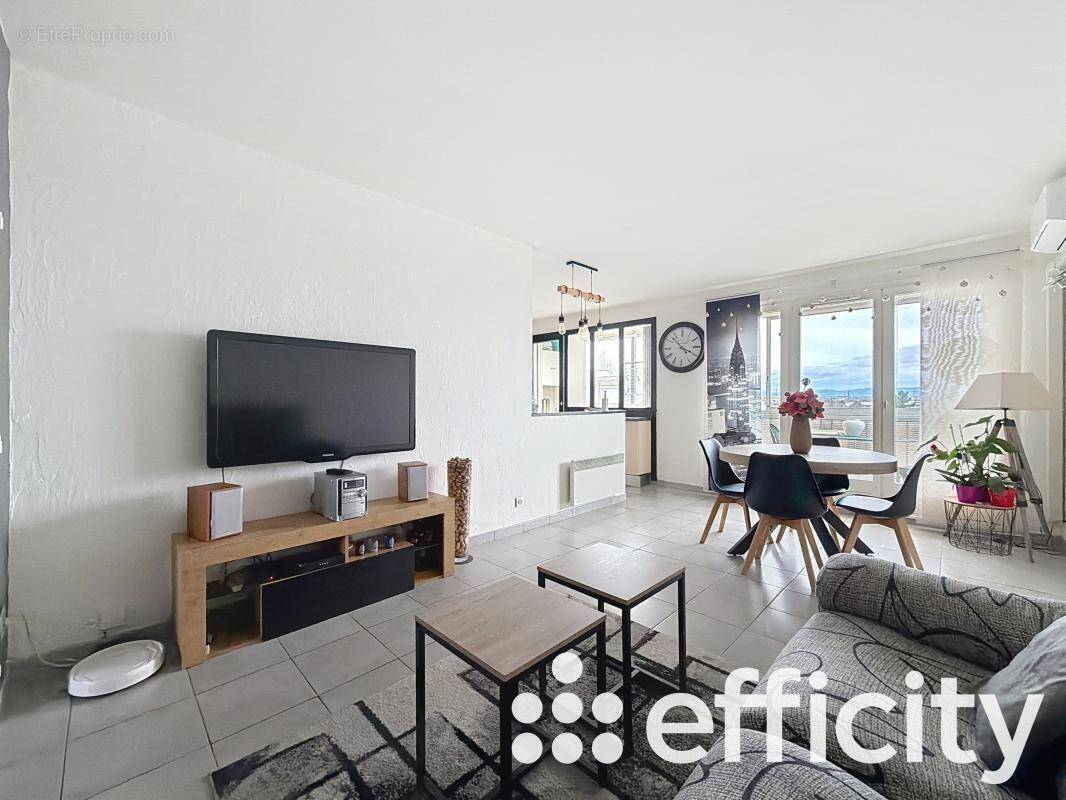 Appartement à SAINT-PRIEST