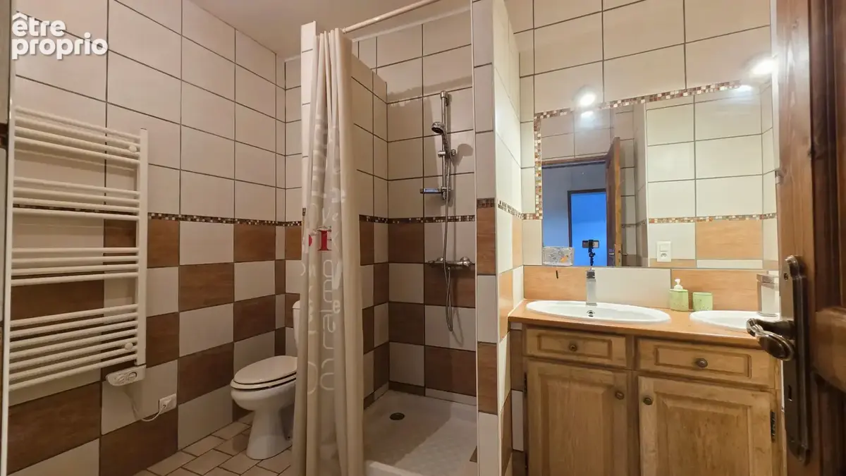 Maison de village, 156m², 3 chambres, dépendances, terrain 2432m² - photo 12