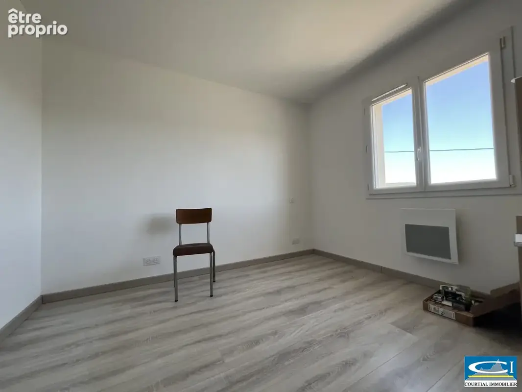 Maison 107 m² à Saint-Sylvestre  - photo 7