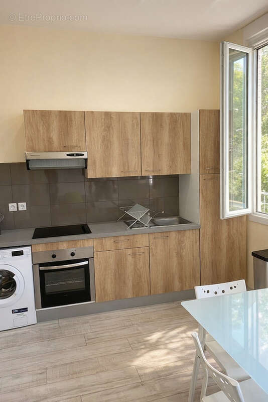 Appartement à MARSEILLE-9E