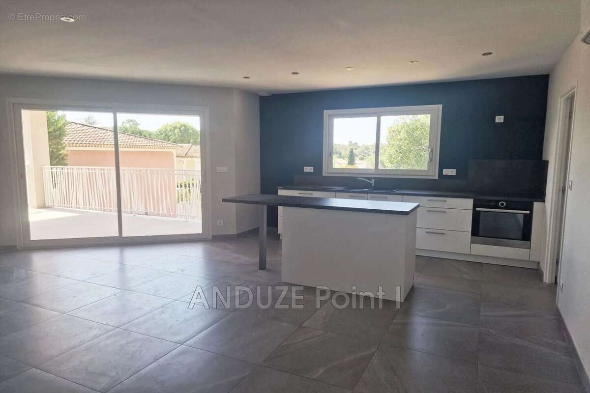 Appartement à BOISSET-ET-GAUJAC