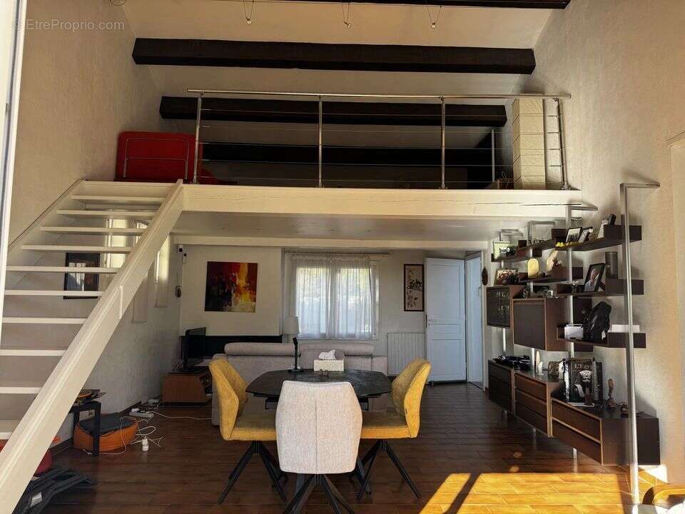 Maison à CARRY-LE-ROUET