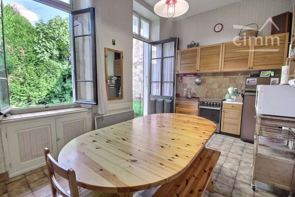 Appartement à LA ROCHETTE