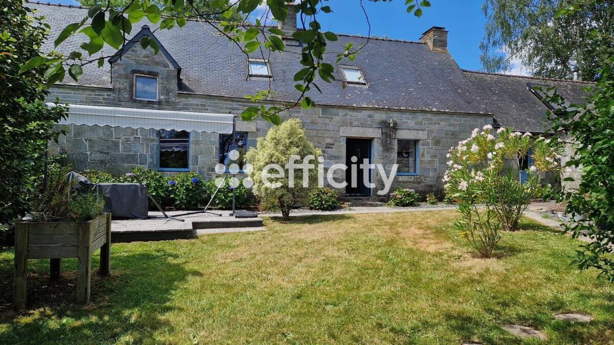 Maison à CLEGUEREC
