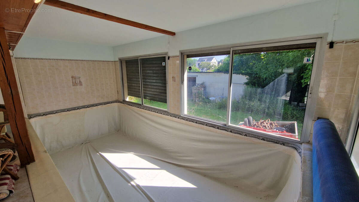 Maison à NOGENT-LE-ROI