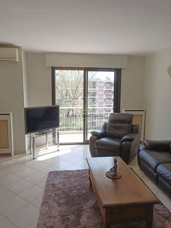 Appartement à MANDELIEU-LA-NAPOULE