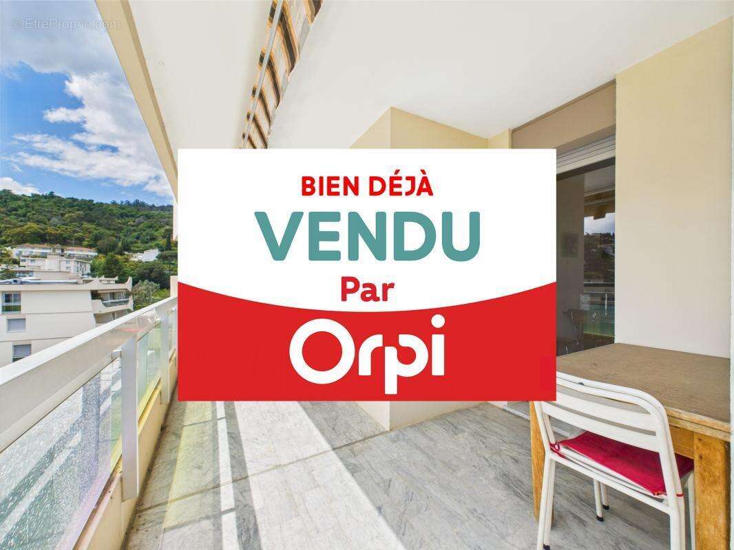 Appartement à MANDELIEU-LA-NAPOULE