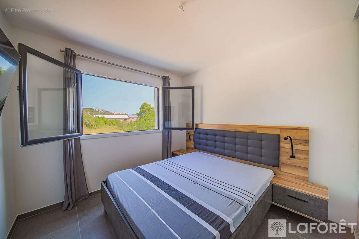 Appartement à PORTO-VECCHIO