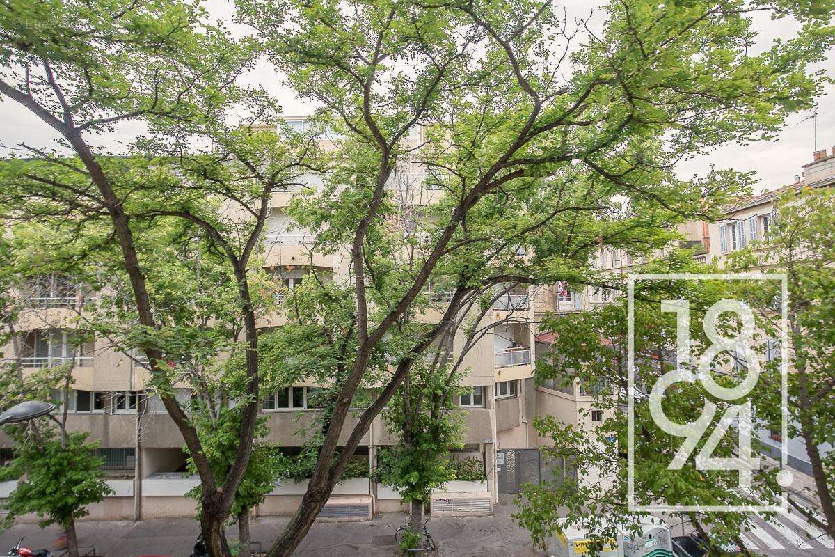 Appartement à MARSEILLE-6E