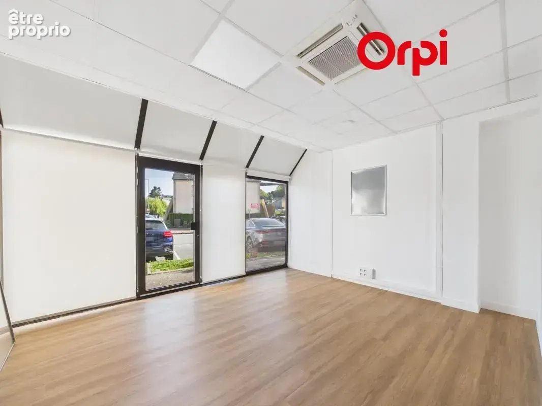 Bien Commercial À Vendre - photo 6