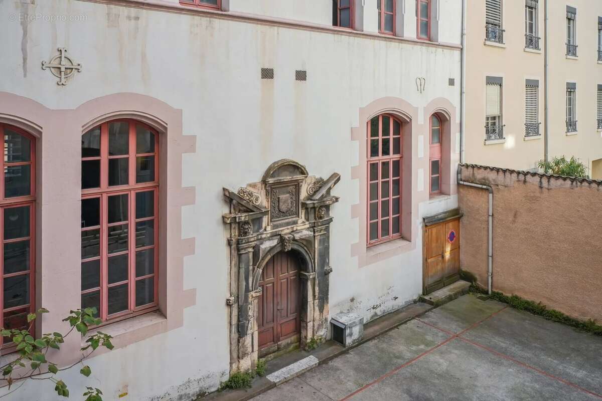 Commerce à LYON-2E